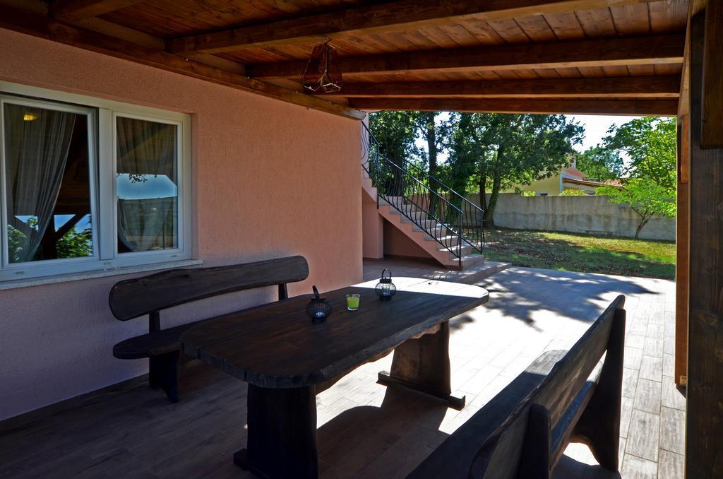 Vanessa House Villa *
