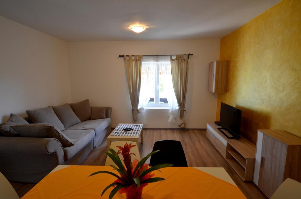 Vanessa House Villa