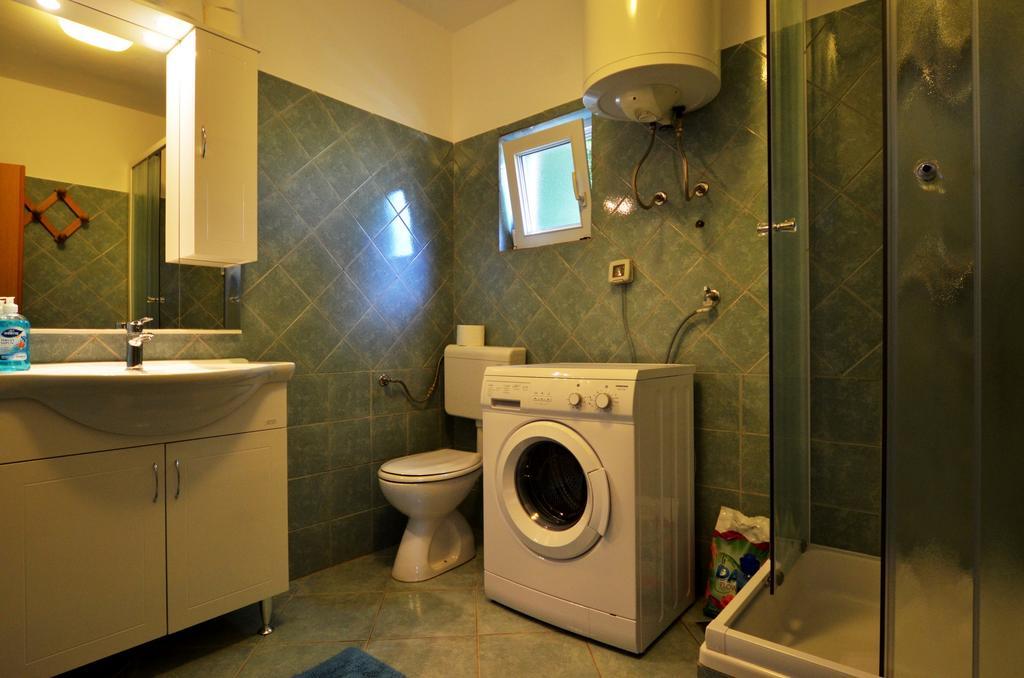 Vanessa House Villa *